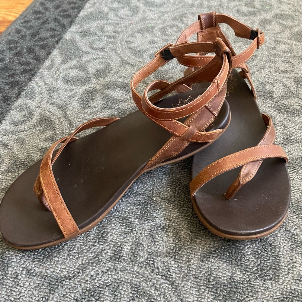 Chaco strappy leather sandals